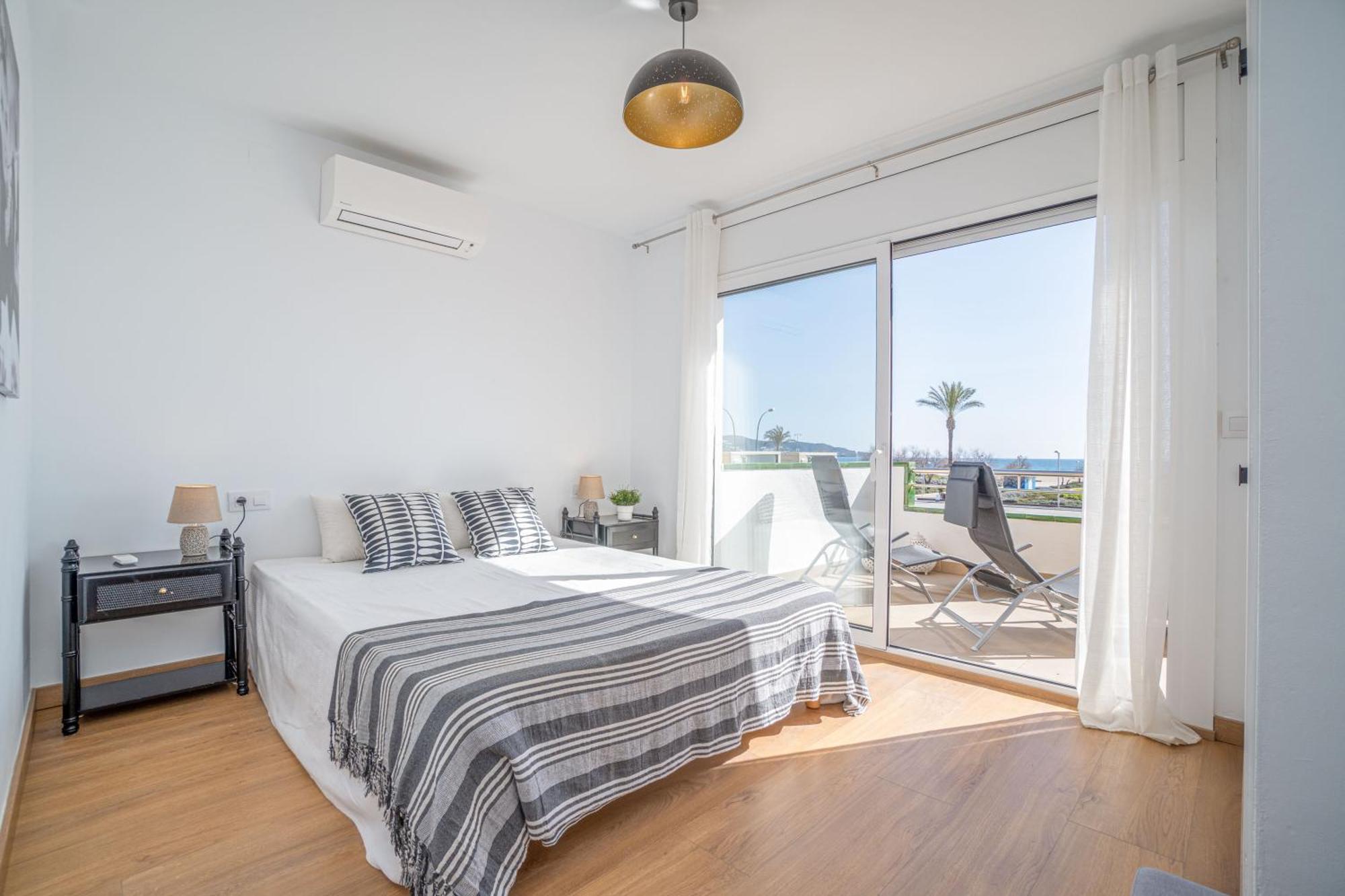 1013 Apartamento Vista Mar Con 2 Habitaciones By Homeselectspain Empuriabrava Eksteriør bilde